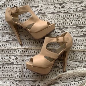 Tan faux leather heels